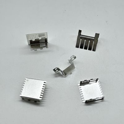 OEM Fabryka Części metalowe na zamówienie Wytwarzanie Żelaza Nierdzewnego Laserowe Cięcie Bieganie Usługi przetwarzania Żelaza Miedziane Brackets
