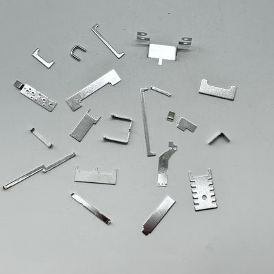 OEM Niestandardowe wysokiej precyzji małe metalowe pieczętowanie części gięcia blachy metalowej Fabrykacja usługi metalowe sprzęt