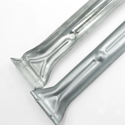 20 i 24-calowe metalowe wsporniki do wieszania w szafie, ułatwiające organizację