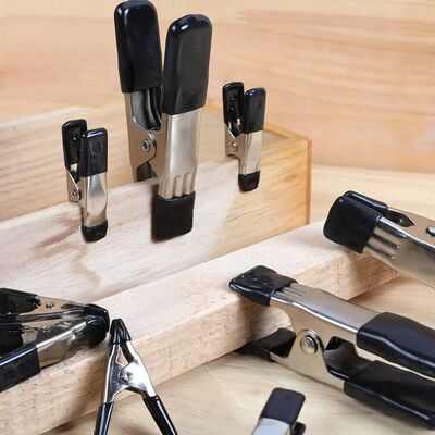 Metalowe zaciski sprężynowe Ciężkie zaciski do tła drewnianego